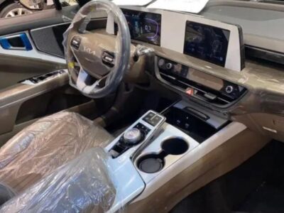 2024 Kia K8 3.5-liter V6 Petrol Engine Green Tan Sedan FWD GCC Specs