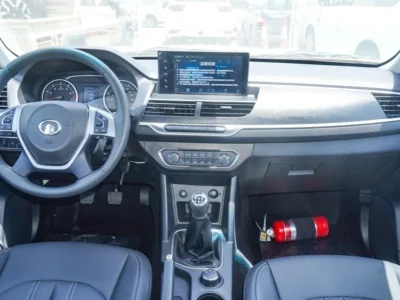 2025 Great Wall Wingle 2.4L 4 Cylinder Petrol Engine White Black Pick Up Truck 4WD