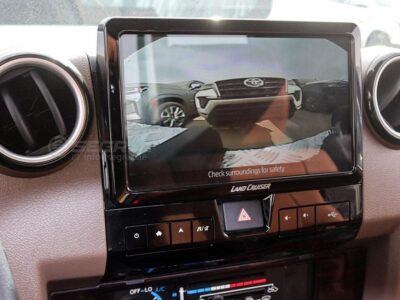 2025 Toyota Land Cruiser Pick Up LC79 Single Cabin 4.0L 6 Cylinders Engine Beige Tan