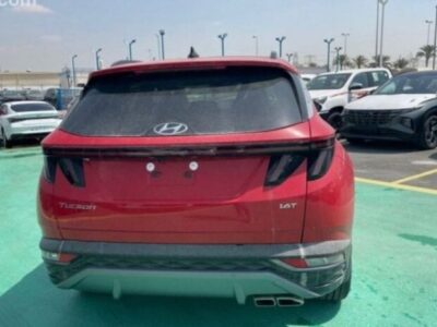 2024 Hyundai Tucson 1.6L Turbocharged 4 Cylinder Petrol Engine Red Black SUV FWD