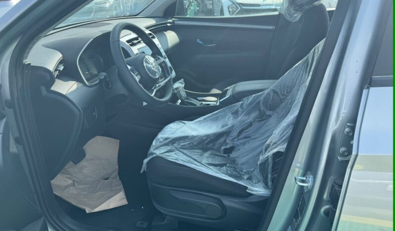 2024 Hyundai Tucson 1.6L Turbocharged 4 Cylinder Petrol Engine Grey Black SUV FWD