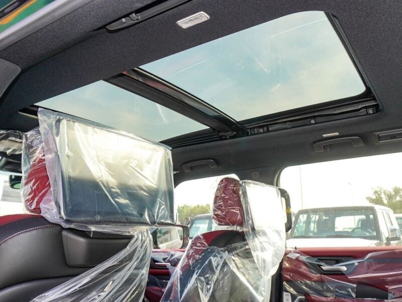 2025 Nissan Patrol Platinum 3.5-liter V6 Twin-Turbo Engine Black Burgundy SUV GCC Specs