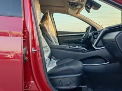 2024 Hyundai Tucson 1.6L Turbocharged 4 Cylinder Petrol Engine Red Black SUV FWD