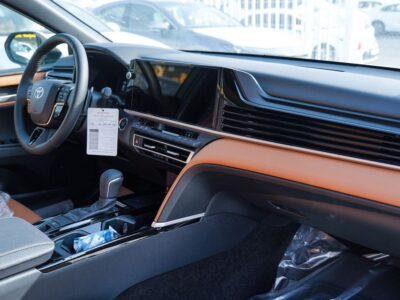 2026 Toyota Camry 4 Cylinder Petrol Engine White Tan Sedan GCC Specs