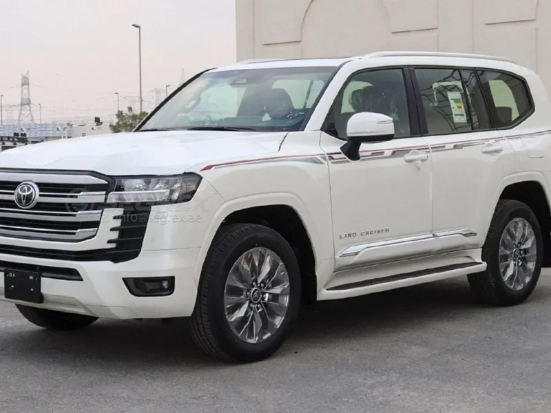 2026 Toyota Land Cruiser GXR 3.5L 6 Cylinders Petrol Engine White Black SUV GCC Specs