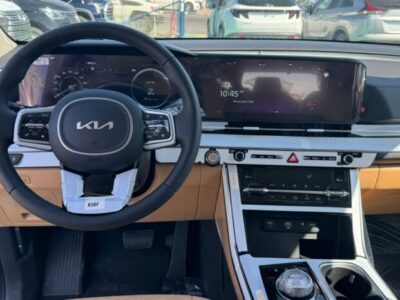 2024 Kia Carnival 3.5 Litre V6 Petrol Engine Black Tan MPV FWD GCC Specs