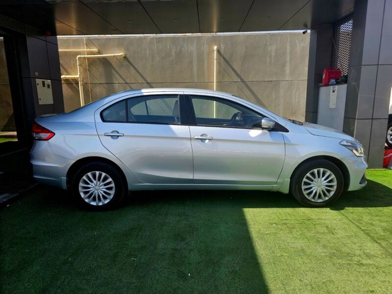 2024 Suzuki Ciaz GCC Specs 1.5 litres V4 Petrol Engine Silver Beige Sedan