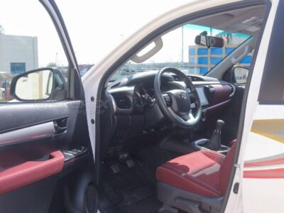 2026 Toyota Hilux DC 2.7L 4 Cylinders Petrol Engine White Red Pick Up Truck 4WD