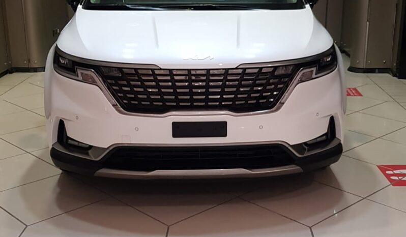 2024 Kia Carnival 3.5 Litre V6 Petrol Engine White Tan MPV FWD GCC Specs