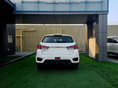 2022 Mitsubishi ASX GCC Specs GLX 2.0 Litres V4 Petrol Engine White Grey SUV