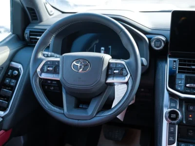 2026 Toyota Land Cruiser 3.5L V6 Twin-Turbo Petrol Engine White Red SUV GCC