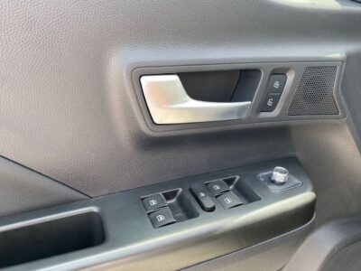 2025 Great Wall Wingle7 V4 2.4L Petrol White Black Pick Up Truck RWD Manual GCC