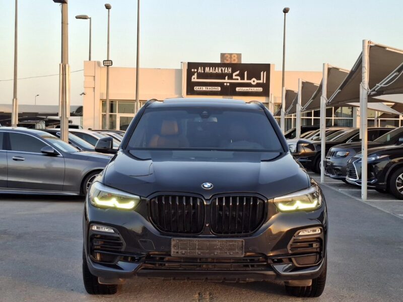 2020 BMW X5 Black Edition 3.0-liter Inline 6-cylinder TwinPower Turbo Engine Black Brown SUV