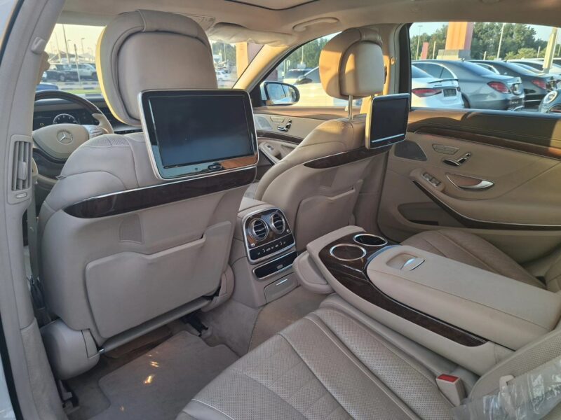 2015 Mercedes-Benz S400 Hybrid AMG Line 3.5-liter V6 Engine White Beige Sedan GCC
