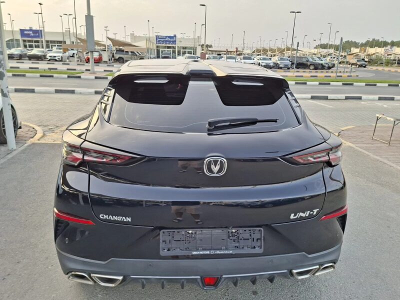 2023 Changan UNI-T 1.5-liter turbocharged 4-cylinder Engine Black Red SUV GCC