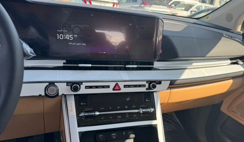 2024 Kia Carnival 3.5 Litre V6 Petrol Engine Black Tan MPV FWD GCC Specs