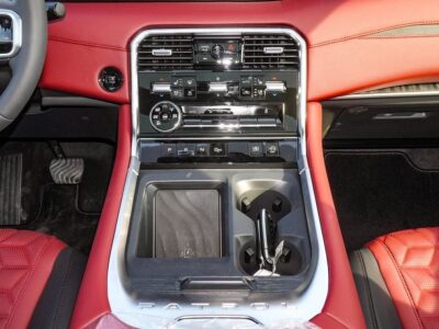 2025 Nissan Patrol Platinum 3.5-liter V6 Twin-Turbo Engine Black Red SUV GCC Specs