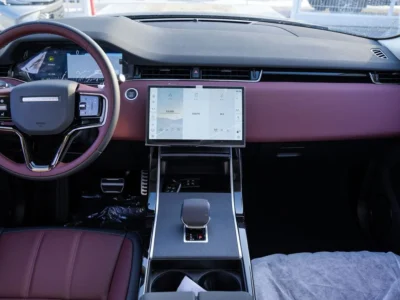 2025 Land Rover Range Rover Evoque 4 Cylinder Petrol Engine Green Burgundy SUV GCC