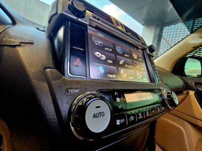 2017 Toyota Prado GXR V6 4.0 4WD FULL OPTION White Beige SUV GCC Specs