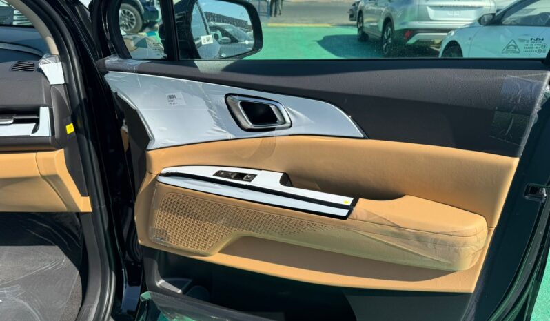 2024 Kia Carnival 3.5 Litre V6 Petrol Engine Black Tan MPV FWD GCC Specs