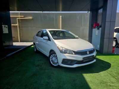 2024 Suzuki Ciaz GCC Specs 1.5 litres V4 Petrol Engine White Beige Sedan