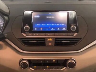 2024 Nissan Altima 2.5-liter 4 Cylinder Petrol Engine White Beige Sedan AWD