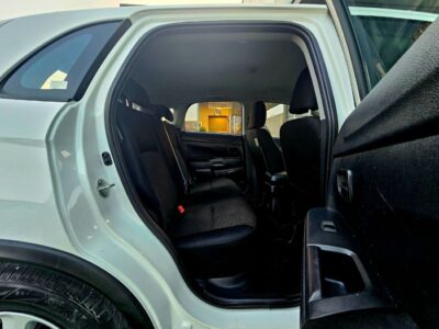 2022 Mitsubishi ASX GCC Specs GLX 2.0 Litres V4 Petrol Engine White Grey SUV