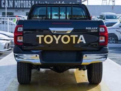 2026 Toyota Hilux 6 Cylinder Petrol Engine Black Pick Up Truck GCC Specs
