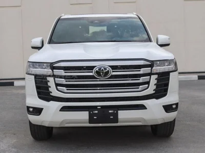 2026 Toyota Land Cruiser GXR 3.5L 6 Cylinders Petrol Engine White Black SUV GCC Specs