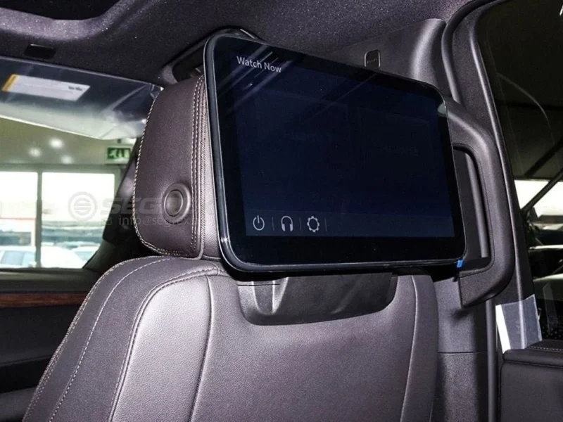 2023 Chevrolet Suburban High Country 6.2L 8 Cylinders Petrol AWD White Black SUV