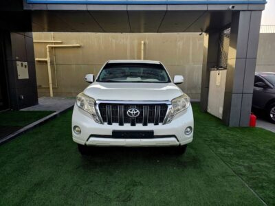 2014 Toyota Prado TXL V6 Petrol Engine 4.0 Litres White Beige SUV GCC Specs