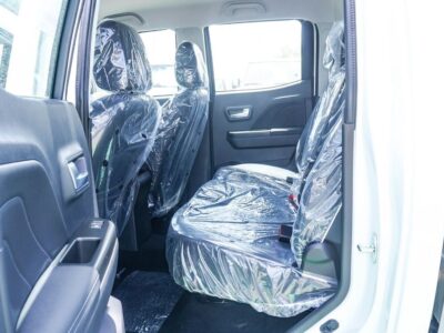 2025 Great Wall Wingle 2.4L 4 Cylinder Petrol Engine White Black Pick Up Truck 4WD