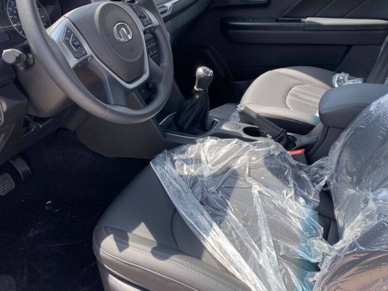 2025 Great Wall Wingle7 V4 2.4L Petrol White Black Pick Up Truck RWD Manual GCC