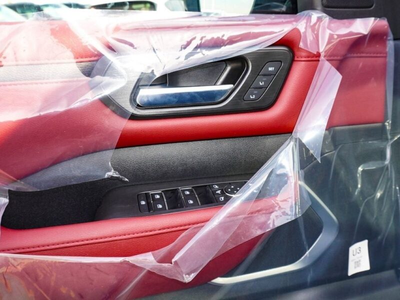 2025 Nissan Patrol Platinum 3.5-liter V6 Twin-Turbo Engine Black Red SUV GCC Specs