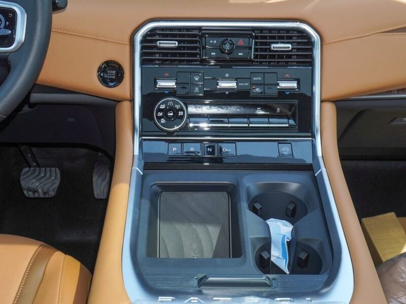 2025 Nissan Patrol LE TITANIUM 3.5l V6T Petrol Engine Grey Tan SUV GCC Specs