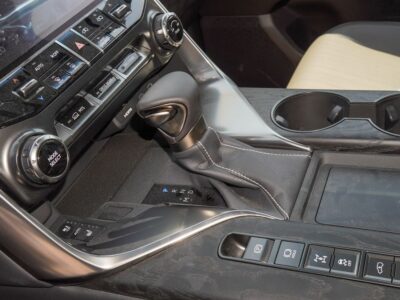 2025 Lexus LX600 3.5 Litres V6 Petrol Engine Green grey SUV GCC Specs