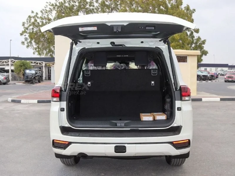 2026 Toyota Land Cruiser GXR 3.5L 6 Cylinders Petrol Engine White Black SUV GCC Specs