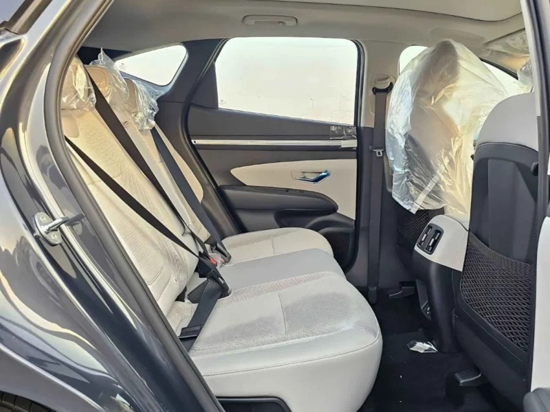 2024 Hyundai Tucson 1.6T V4 PETROL Engine Grey Beige SUV GCC Specs FULL OPTION