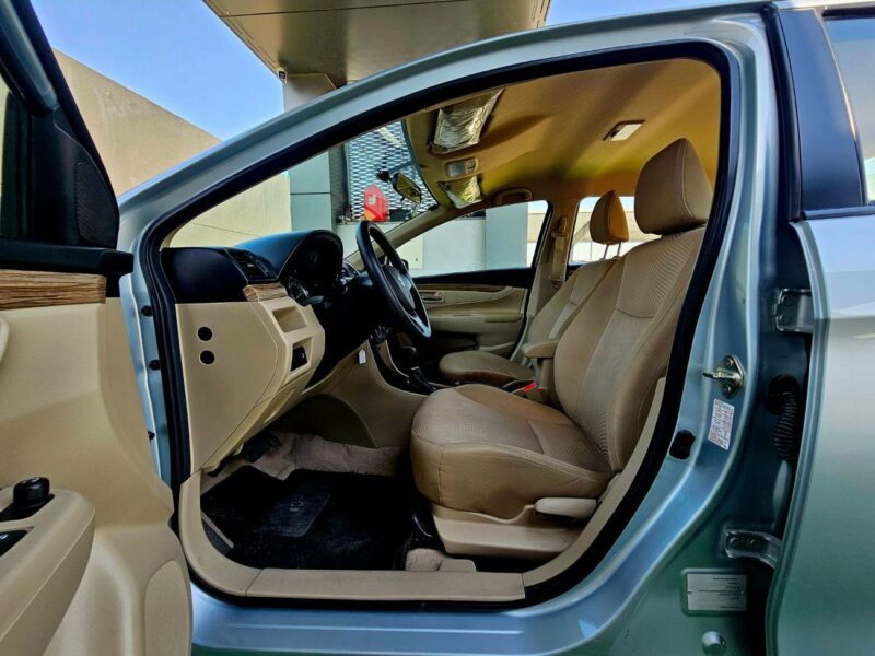 2024 Suzuki Ciaz GCC Specs 1.5 litres V4 Petrol Engine Silver Beige Sedan