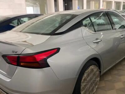 2024 Nissan Altima 2.5-liter 4 Cylinder Petrol Engine Silver Beige Sedan AWD