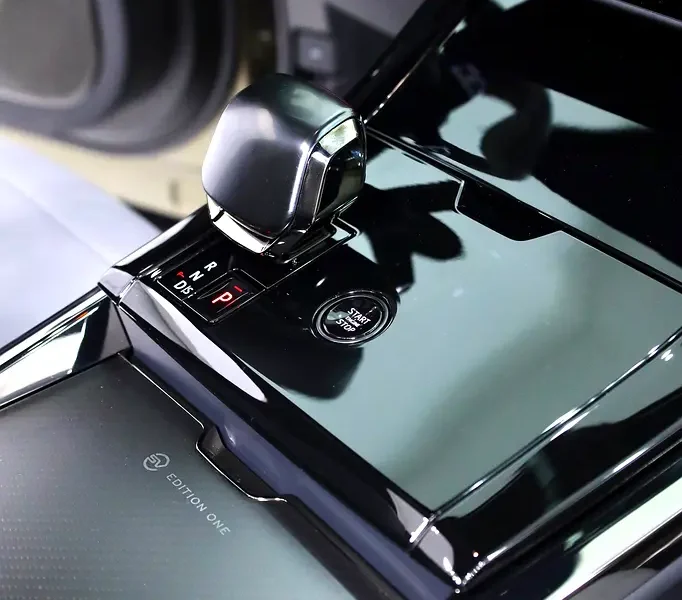 2024 Land Rover Range Rover Sport SV EDITION ONE V8 P-635 Gold Grey SUV