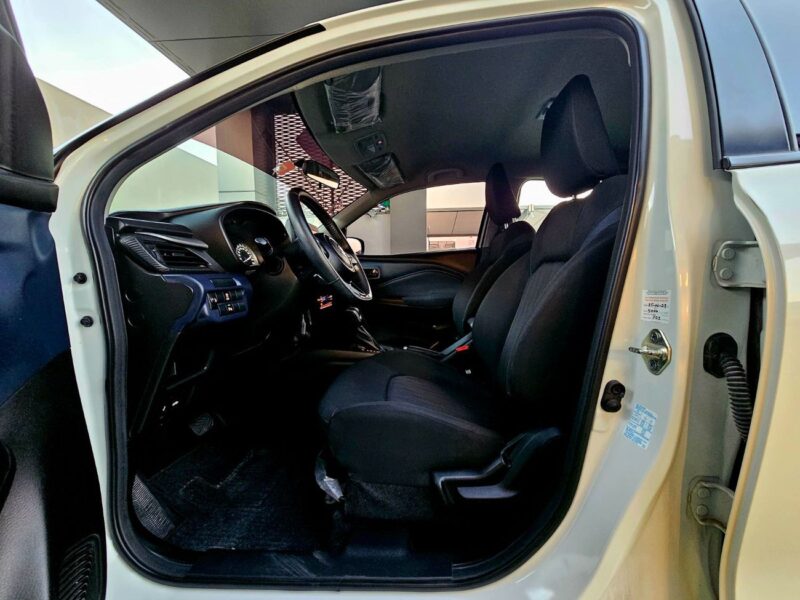 2023 Suzuki Baleno GCC 1.5 Litres V4 Petrol Engine White Black Hatchback GCC Specs