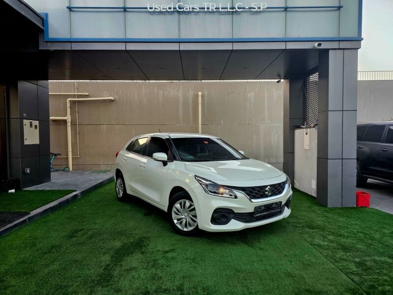 2023 Suzuki Baleno GCC 1.5 Litres V4 Petrol Engine White Black Hatchback GCC Specs