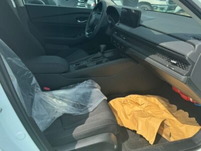 2024 Honda Accord 1.5L Turbocharged 4-Cylinder Gasoline Engine White Black Sedan