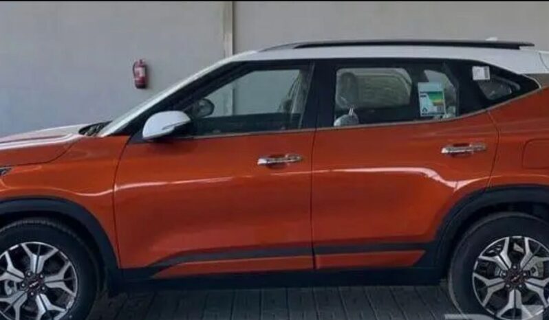 2023 Kia Seltos 1.4 Litres 4 Cylinder Petrol Engine Orange Beige SUV FWD GCC Specs