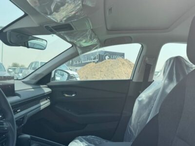 2024 Honda Accord 1.5L Turbocharged 4-Cylinder Gasoline Engine White Black Sedan