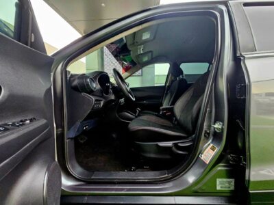 2022 Nissan Kicks SV 1.6 Litres V4 Petrol Engine Grey Black SUV American Specs