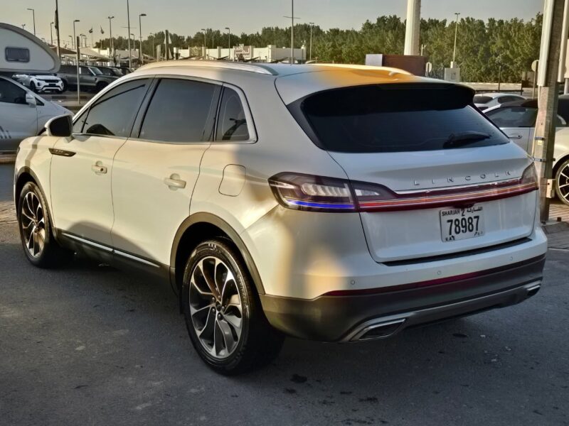 2022 Lincoln Nautilus 2.0L Turbocharged 4 Cylinder White Beige SUV AWD