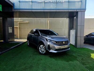 2023 Peugeot 3008 1.6 Litres V4 Petrol Engine Silver Grey SUV GCC Specs