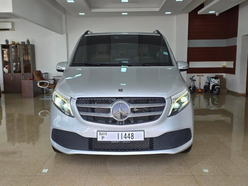 2020 Mercedes-Benz V 250 2.0 Litres 4 Cylinders Petrol Engine Silver Black Van